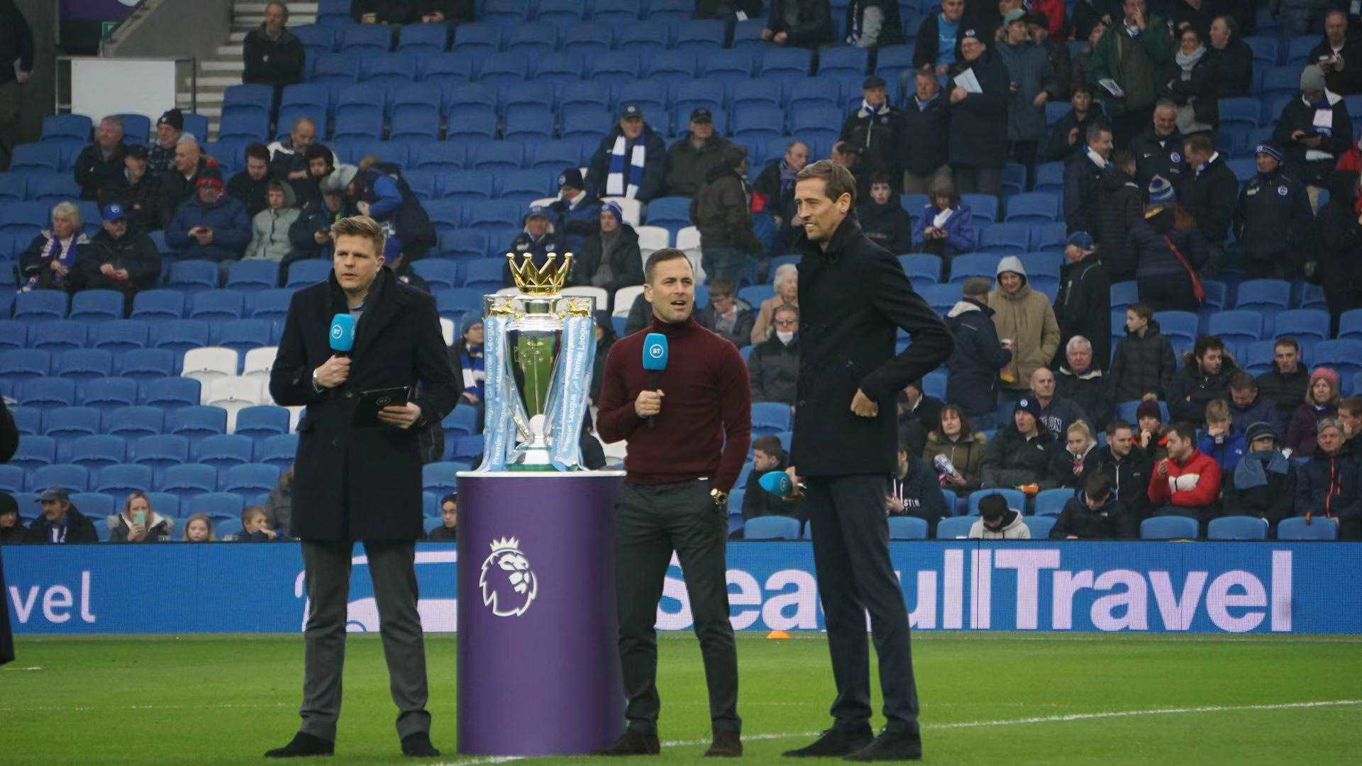 还封闭了曼 还封闭了曼